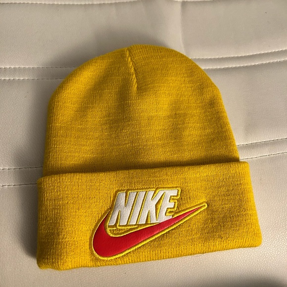 Supreme Other - Supreme Nike Beanie